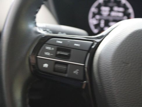 Used 2024 Honda HR-V EX-L image 13