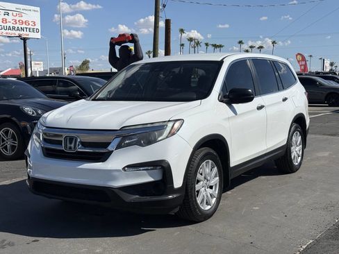 Used 2021 Honda Pilot LX image 3