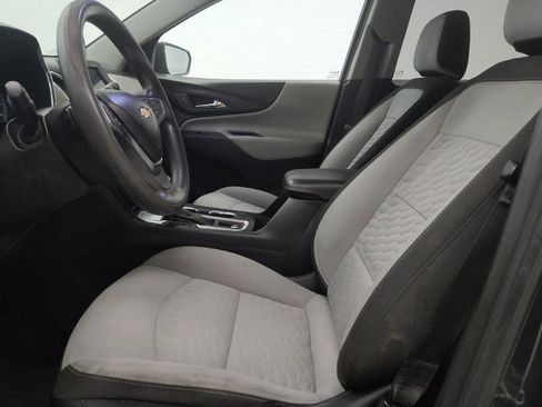 Used 2020 Chevrolet Equinox LS w/ LS Convenience Package FWD image 17