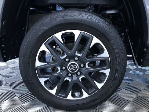 Used 2024 Toyota Tundra Limited AWD/4WD image 11