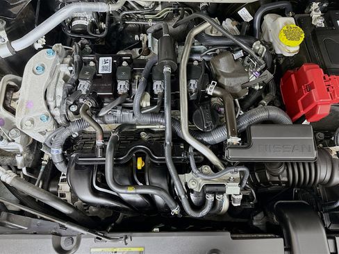 Used 2024 Nissan Sentra SV image 32