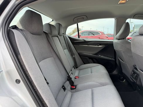 Used 2025 Toyota Camry LE w/ Convenience Package FWD image 30