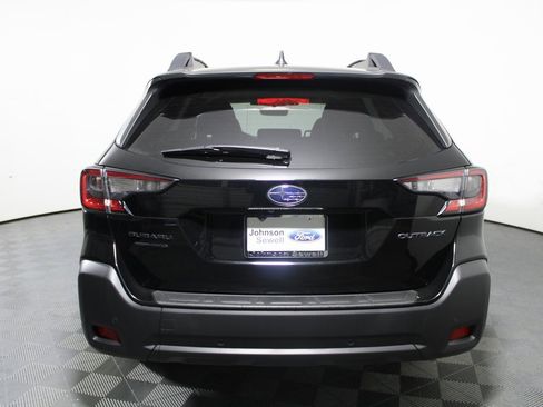 Used 2024 Subaru Outback Onyx Edition image 6