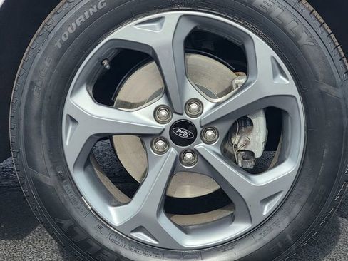 Certified 2023 Ford Escape ST-Line w/ Tech Pack #1 AWD/4WD image 17