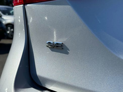 Used 2015 Ford Fiesta SE image 7