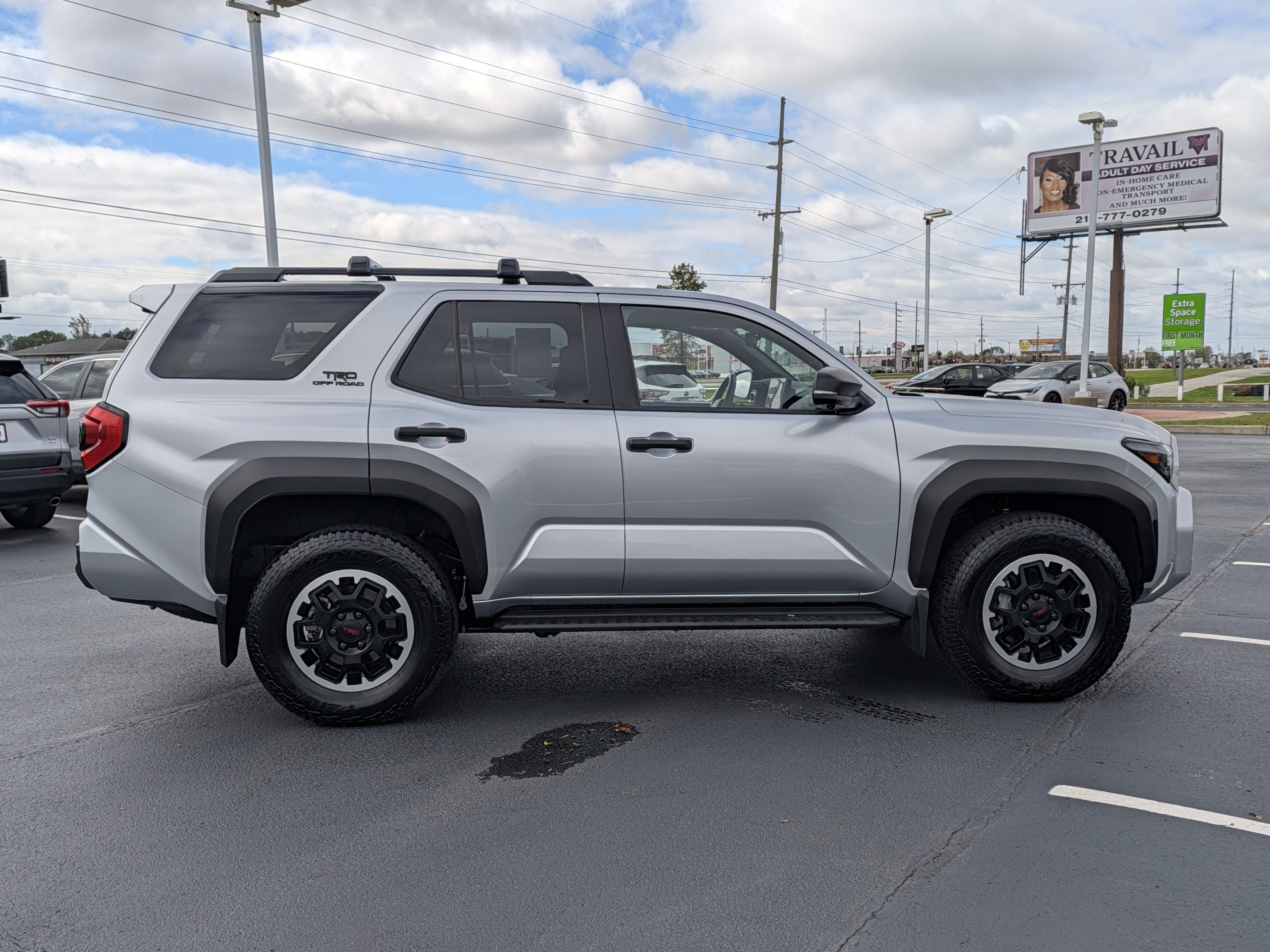 Certified 2025 Toyota 4Runner TRD Off-Road Premium w/ Tow Technology Package AWD/4WD image 9