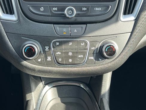 Used 2023 Chevrolet Malibu LT w/ Driver Confidence Package image 31