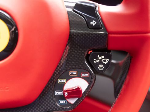 Used 2017 Ferrari 488 Spider RWD image 80