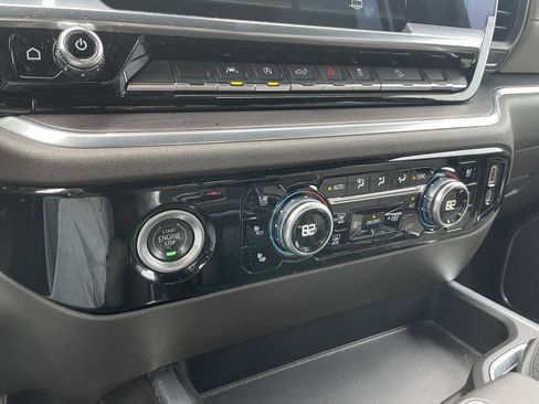 Used 2023 GMC Sierra 1500 SLT w/ SLT Premium Package image 18