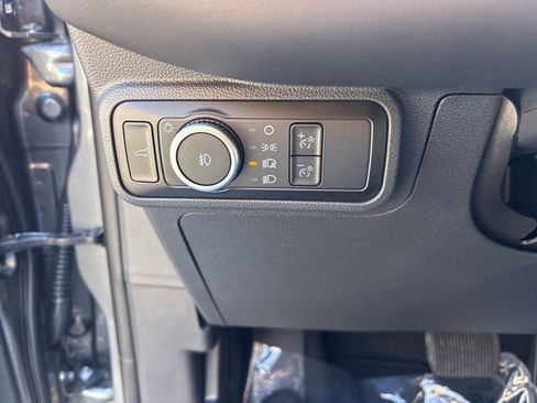 New 2026 Ford Explorer ST-Line w/ ST-Line Street Pack image 21