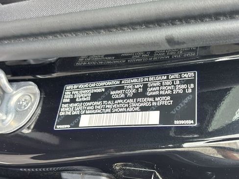 Certified 2025 Volvo V60 B5 Cross Country Plus AWD/4WD image 33