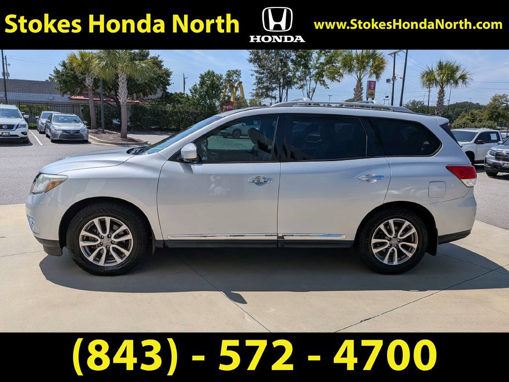 Used 2015 Nissan Pathfinder SL w/ SL Premium Package FWD image 14