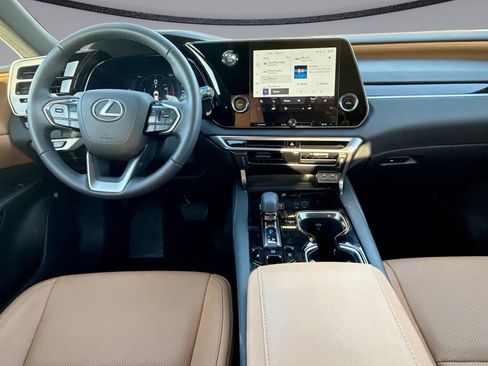 Used 2026 Lexus RX 350 FWD w/ Accessory Package (Z1) image 19