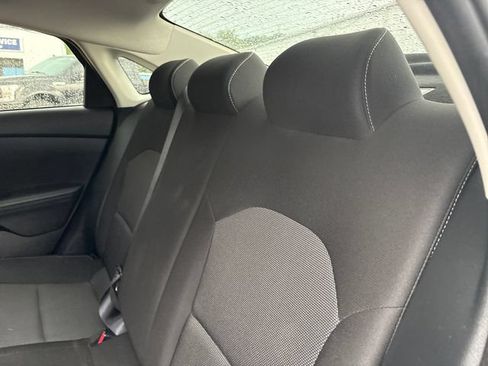 Used 2024 Kia Forte LXS FWD image 10