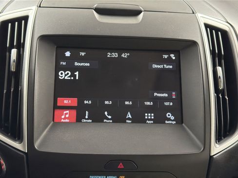 Used 2017 Ford Edge SEL w/ Equipment Group 201A image 18