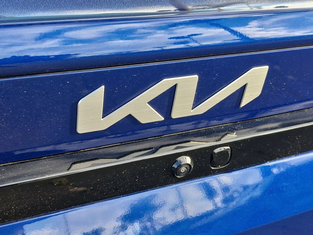 Certified 2025 Kia K4 EX FWD image 31