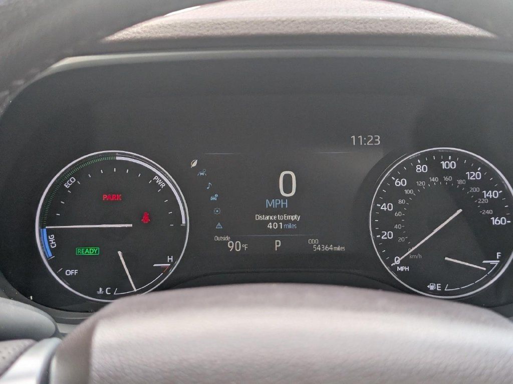 Used 2023 Toyota Sienna Platinum FWD image 26