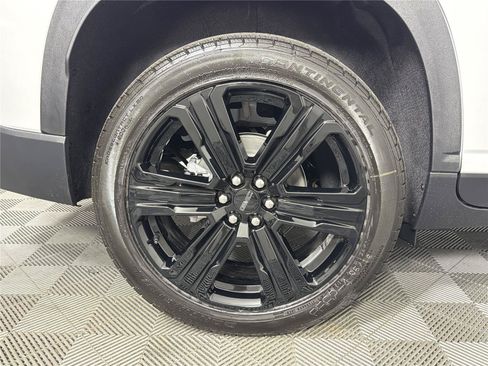 New 2026 GMC Acadia Elevation w/ Black Edition FWD image 16