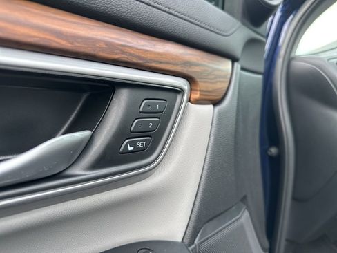 Used 2022 Honda CR-V Touring image 28