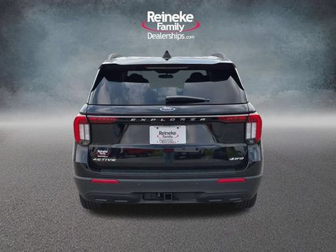 New 2026 Ford Explorer Active AWD/4WD image 6
