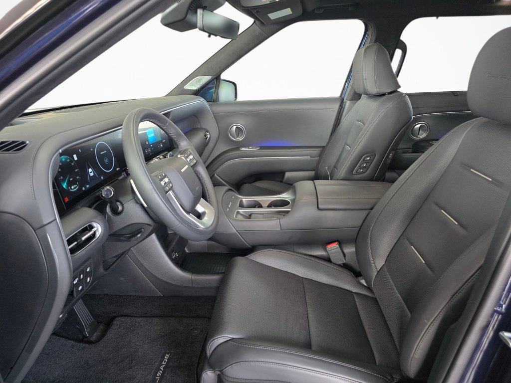 Used 2026 Hyundai Palisade Calligraphy AWD/4WD image 17