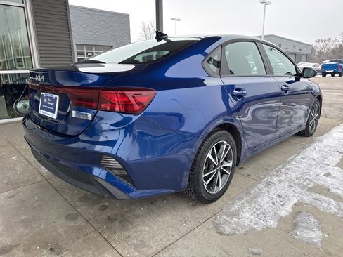 Used 2024 Kia Forte LXS image 8