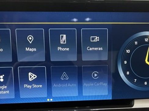 Used 2024 Chevrolet Silverado 2500 ZR2 w/ Technology Package image 38