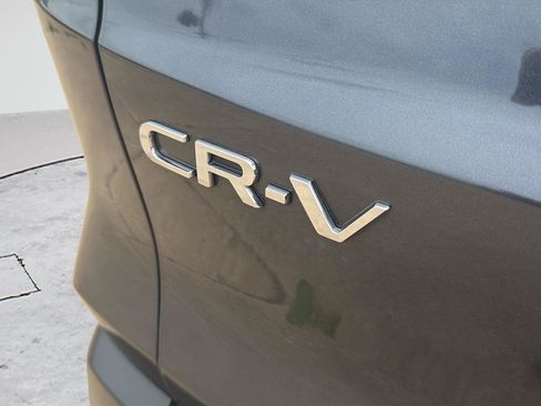 Used 2025 Honda CR-V EX image 16
