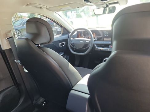New 2026 Kia K4 FWD image 13