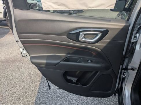 New 2026 Jeep Compass Trailhawk AWD/4WD image 24