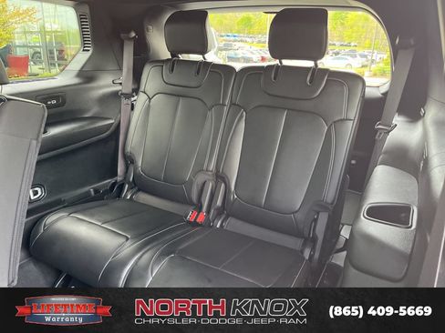 Used 2025 Jeep Grand Cherokee L Limited AWD/4WD image 17