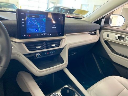 New 2026 Ford Explorer Active w/ Active Comfort Package image 15