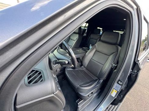 Used 2021 Chevrolet Tahoe High Country AWD/4WD image 9