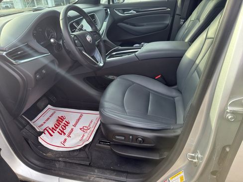 Used 2022 Buick Enclave Essence w/ Experience Buick Package image 11