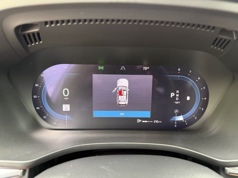 Used 2022 Volvo XC60 B5 Inscription w/ Advanced Package image 24