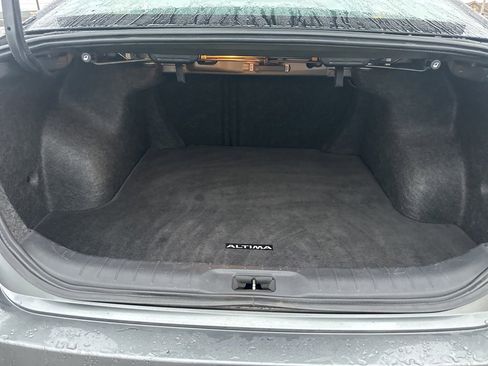 Used 2025 Nissan Altima 2.5 SR image 29