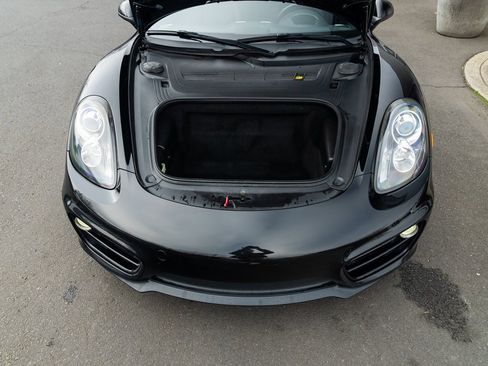 Used 2014 Porsche Cayman image 8