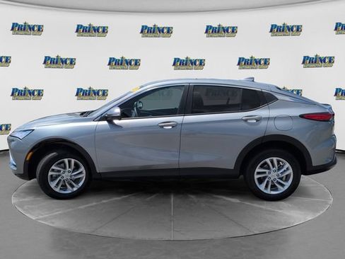 Used 2025 Buick Envista Preferred FWD image 12