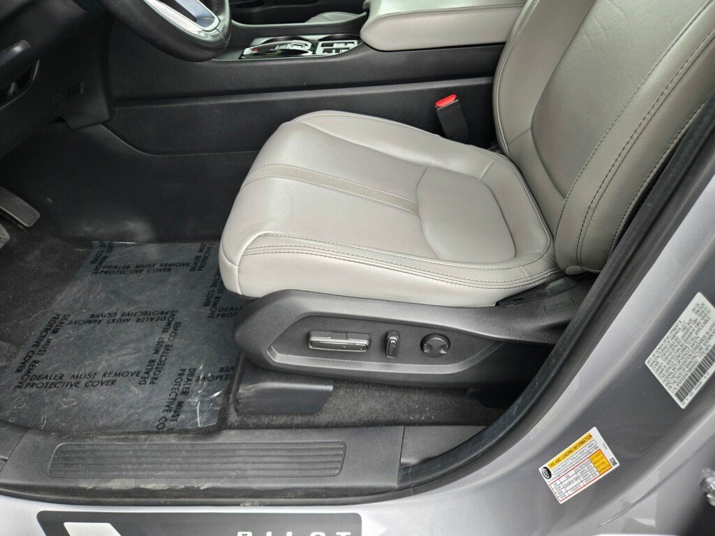 Certified 2025 Honda Pilot EX-L image 21