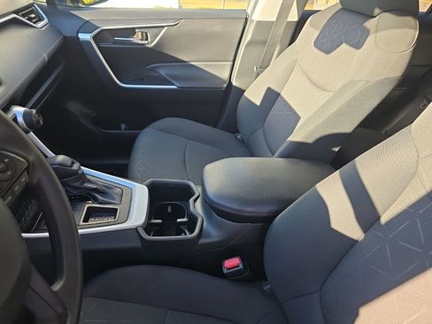 Used 2024 Toyota RAV4 XLE image 24