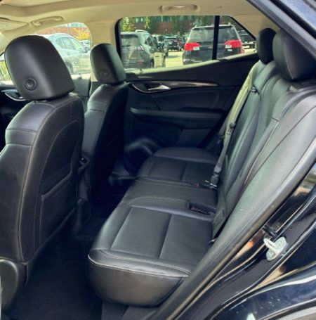 Used 2021 Buick Envision Essence w/ Technology Package I AWD/4WD image 5