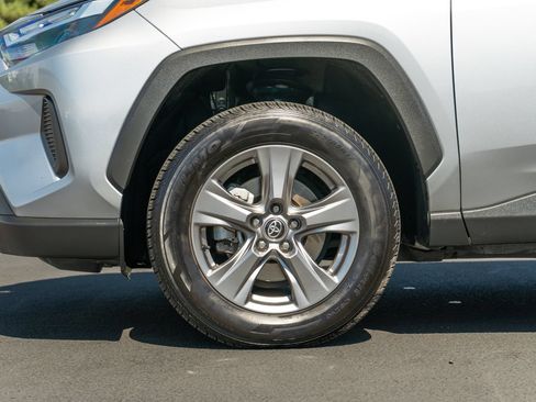 Certified 2024 Toyota RAV4 XLE AWD/4WD image 6