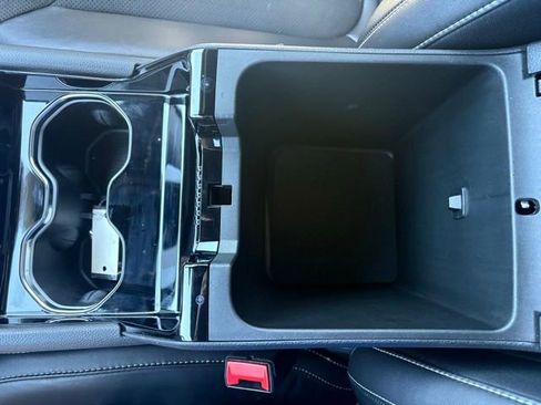 Used 2022 Jeep Grand Cherokee Altitude image 23