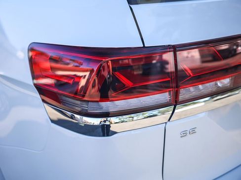 New 2026 Volkswagen Atlas SE image 9