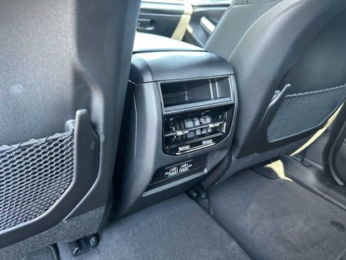 New 2025 Jeep Grand Cherokee Laredo X image 21