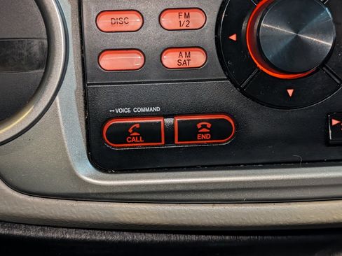 Used 2014 Toyota Yaris LE FWD image 33