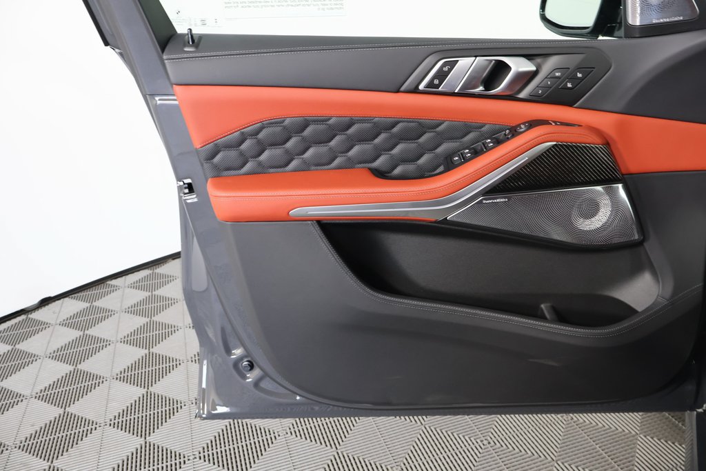 New 2026 BMW X5 M Competition w/ Executive Package AWD/4WD image 8