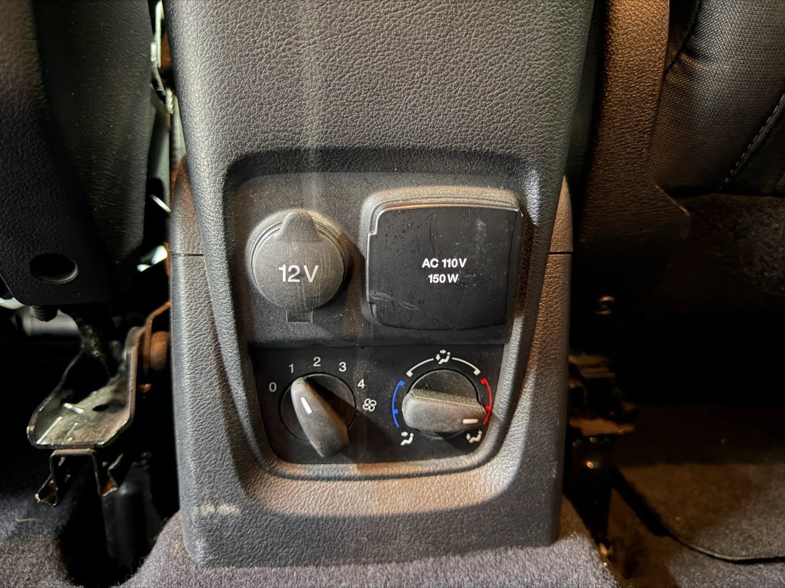 Used 2020 Ford Transit Connect XLT FWD image 26