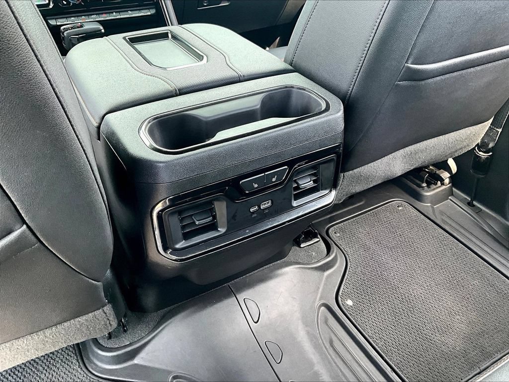 Used 2022 GMC Sierra 1500 AT4 w/ AT4 Preferred Package AWD/4WD image 13