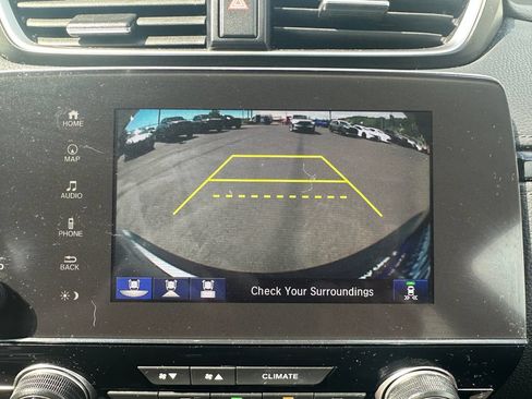 Used 2018 Honda CR-V Touring image 17